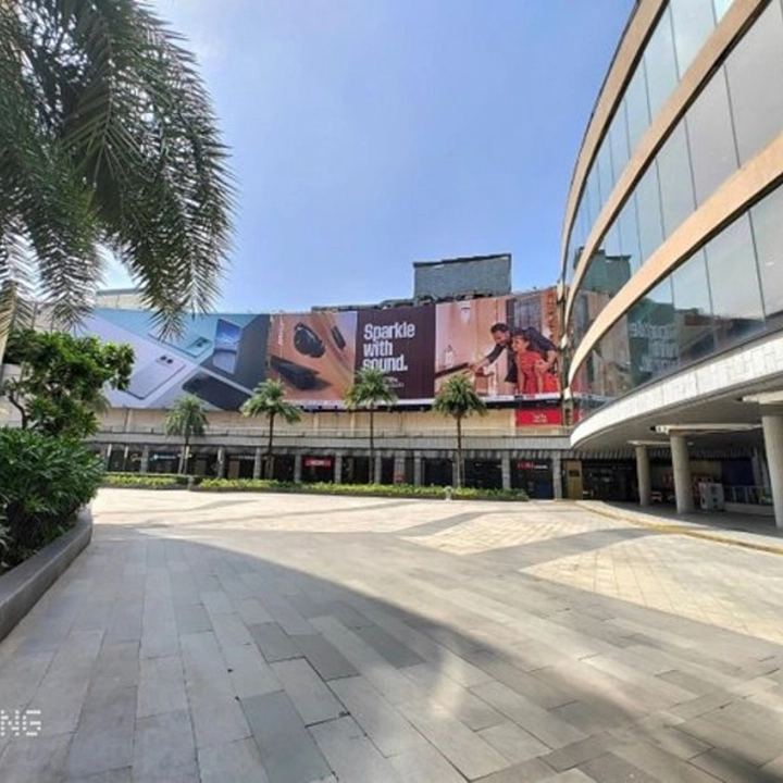 Sparkle Outdoor Building
